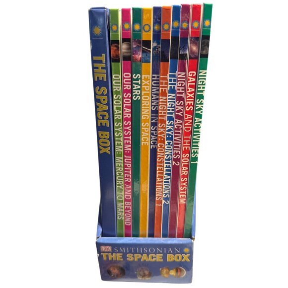 The Space Box Hardcover Lot of 10 includes 5 Posters Smithsonian - Picture 4 of 5